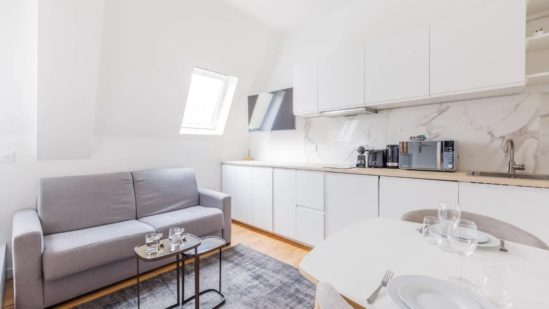 Cosy Apartment - 1Br 4P - Faubourg-Du-Roule Paris France